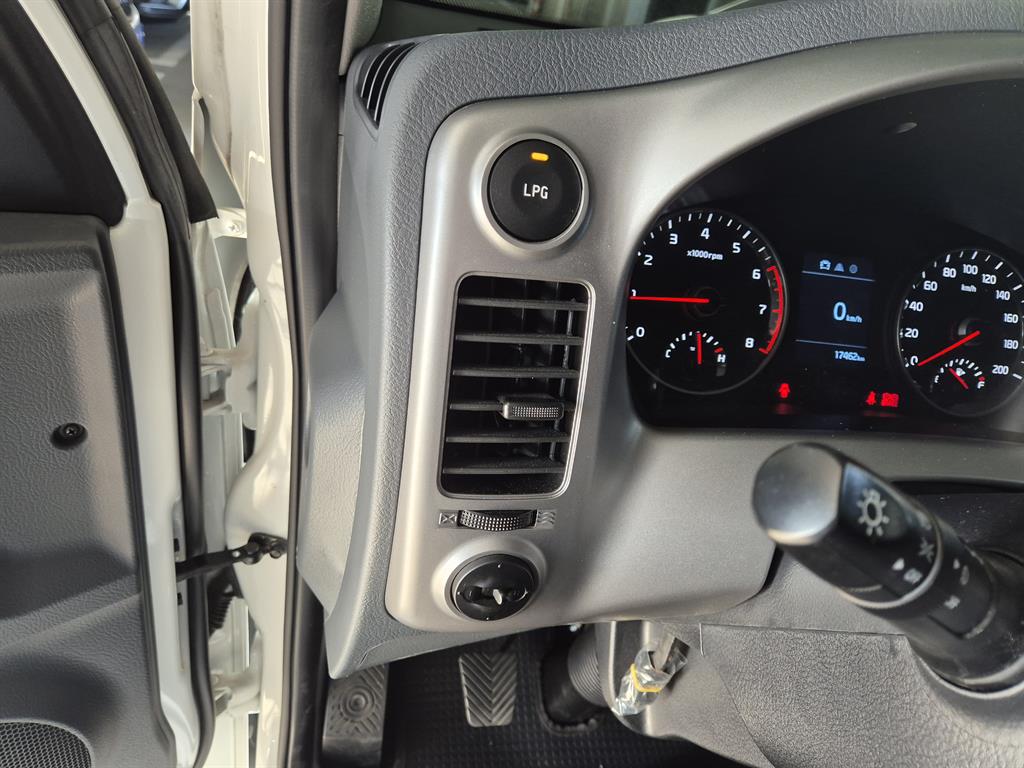 기아 봉고3 1톤 카고 9