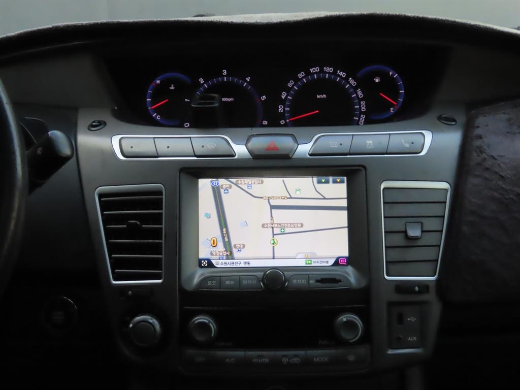 KGM 코란도 4WD GT 11인승 사진