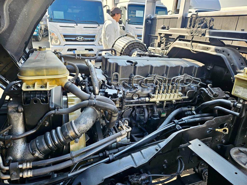 현대 메가트럭 250 단바리 카고 4.5톤 수동 10