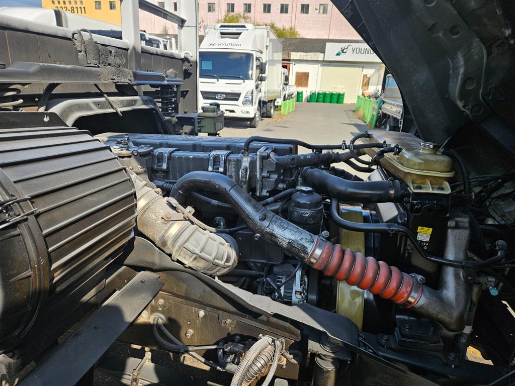 현대 메가트럭 250 단바리 카고 4.5톤 수동 8