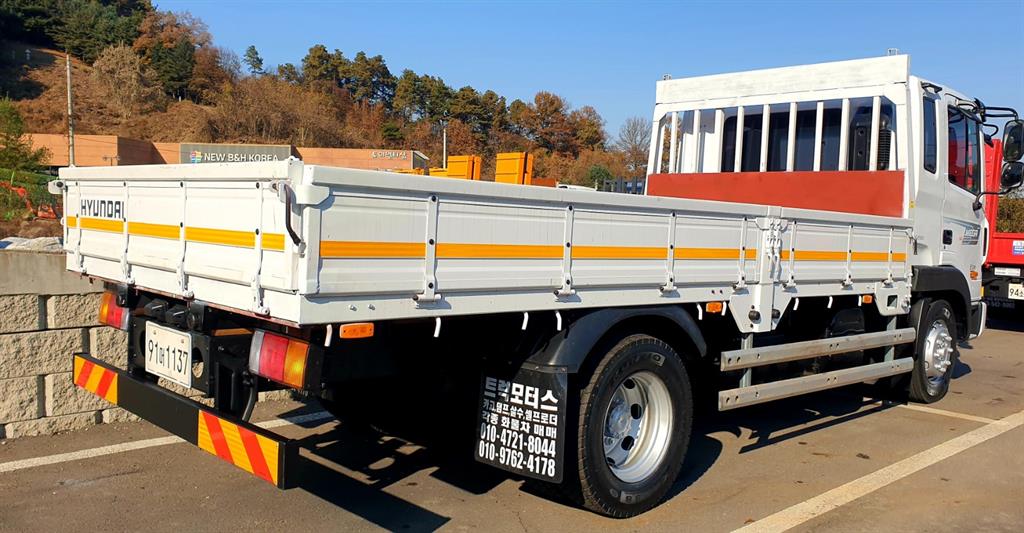 현대 메가트럭 단바리 카고 5톤 수동 2