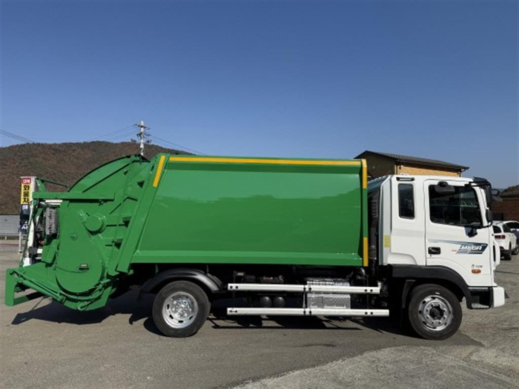 현대 압착진개 메가트럭 5톤 4