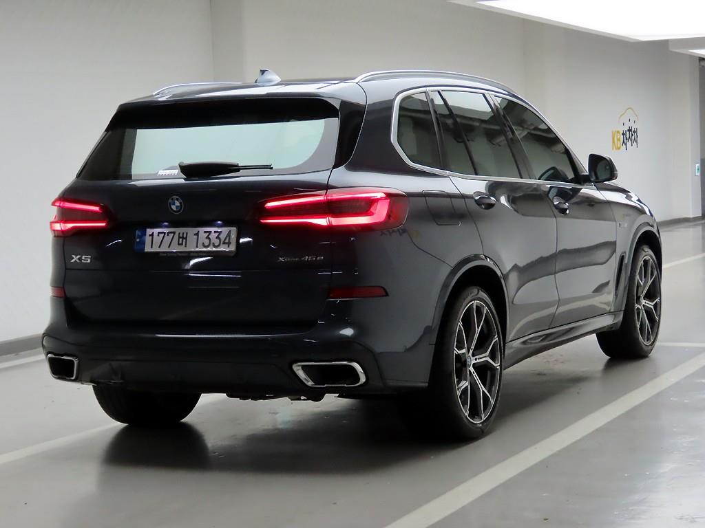 BMW X5 xDrive 45e M Sport 5