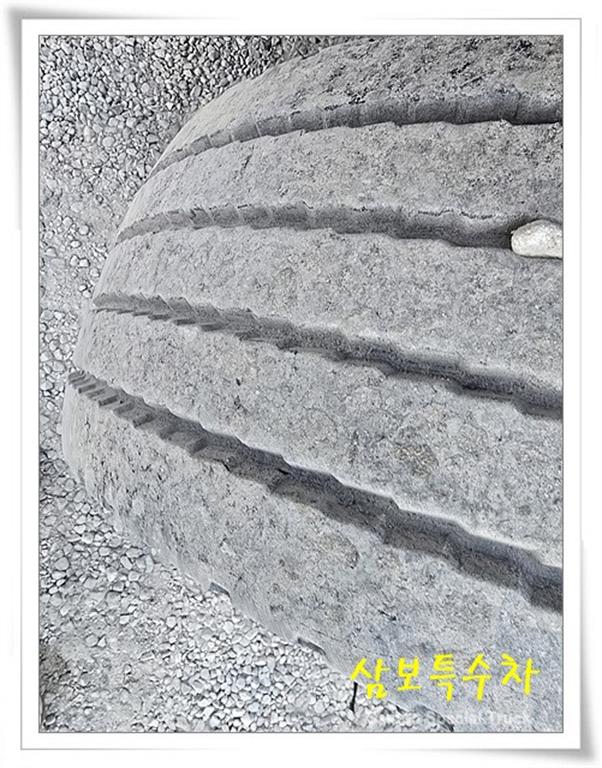 현대 트라고 암롤 24톤 수동 16