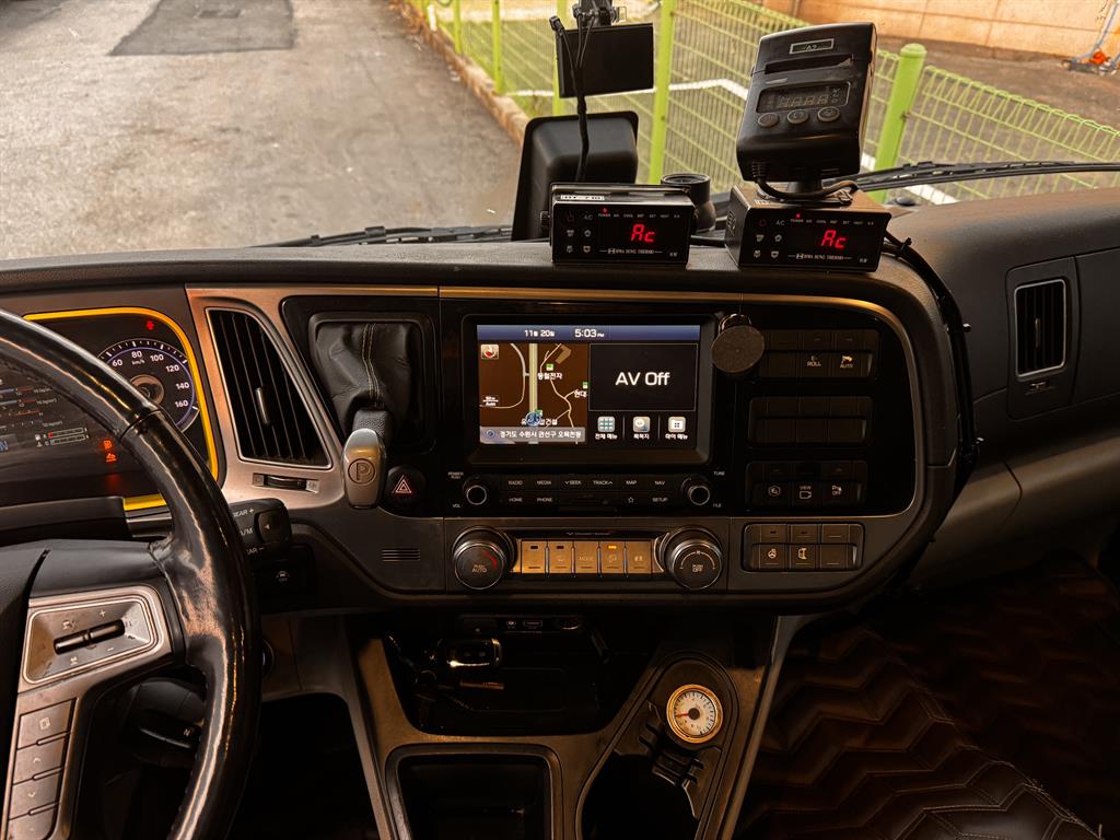 현대 파비스 냉동탑 8톤 오토 3