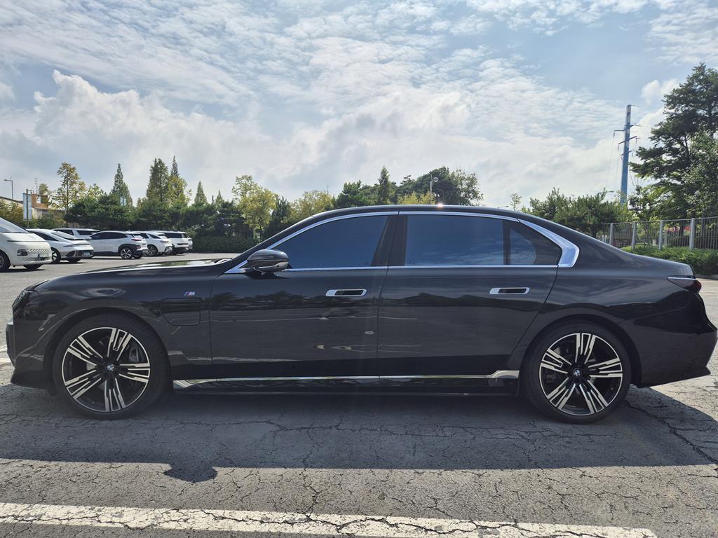 Genesis G70 750e xDrive M Sport 7