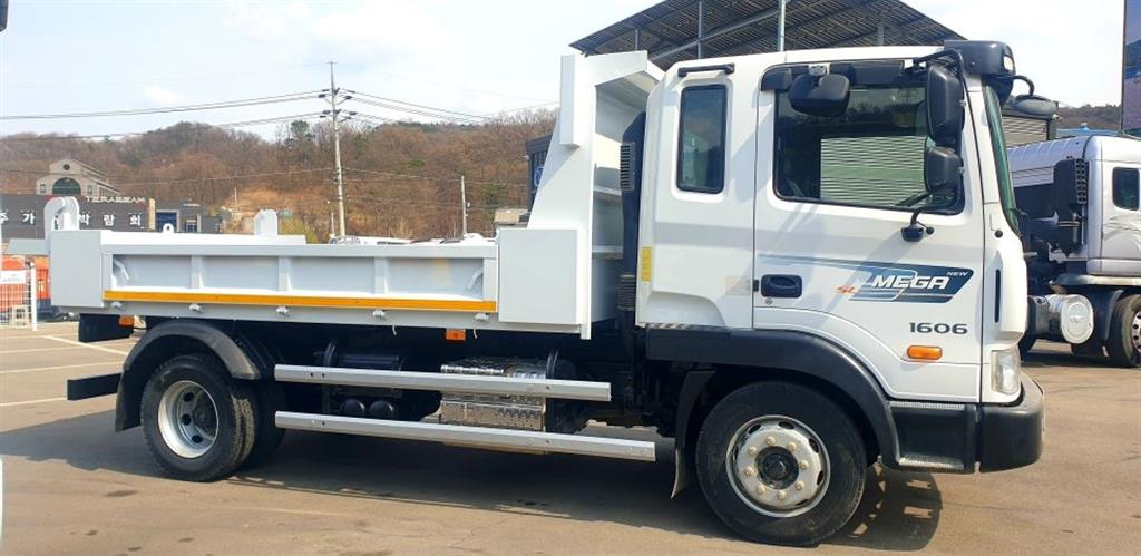 현대 메가트럭 화물덤프 5톤 1