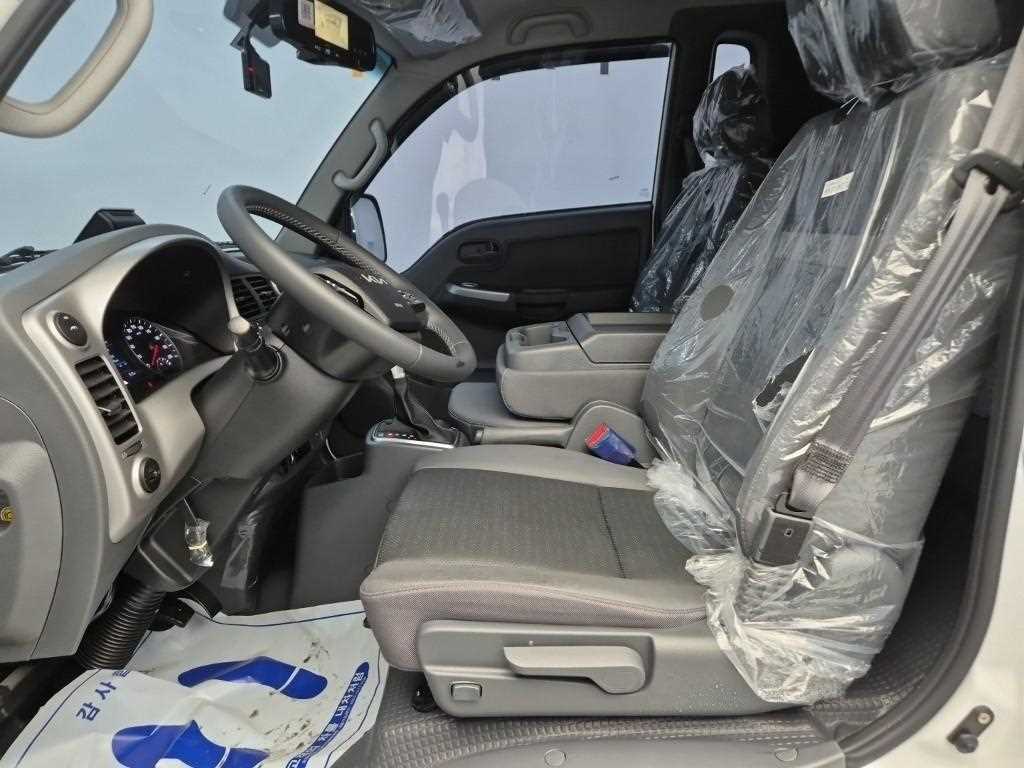 기아 봉고3 1.2톤 윙바디 LPG 9