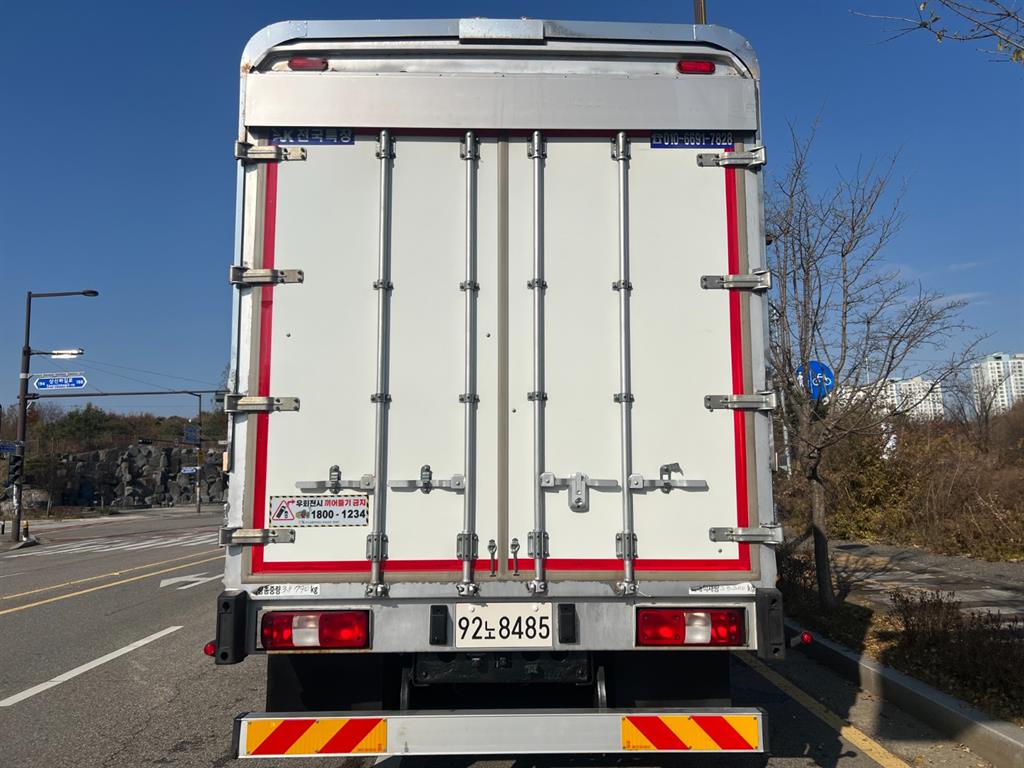 현대 엑시언트 상승윙바디 25톤 오토 6