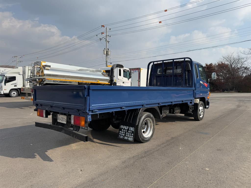 현대 이마이티 2.5톤 카고 4