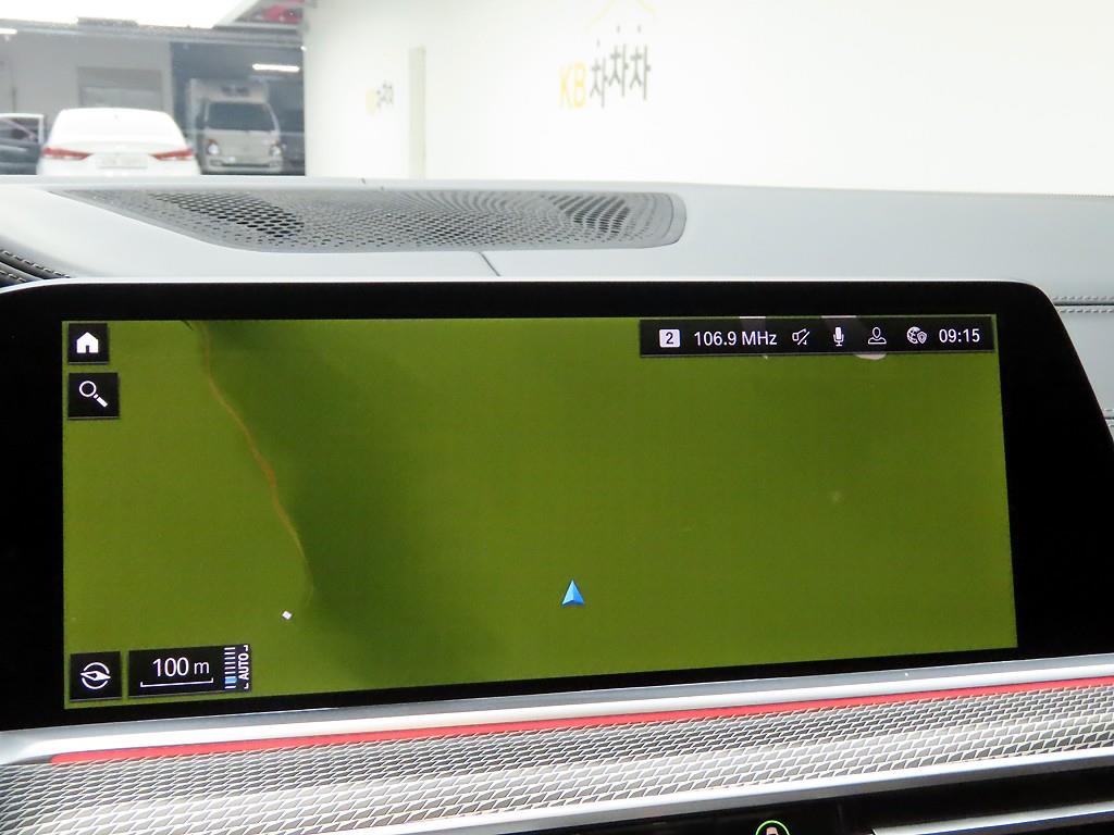 BMW X5 xDrive 45e M Sport 9