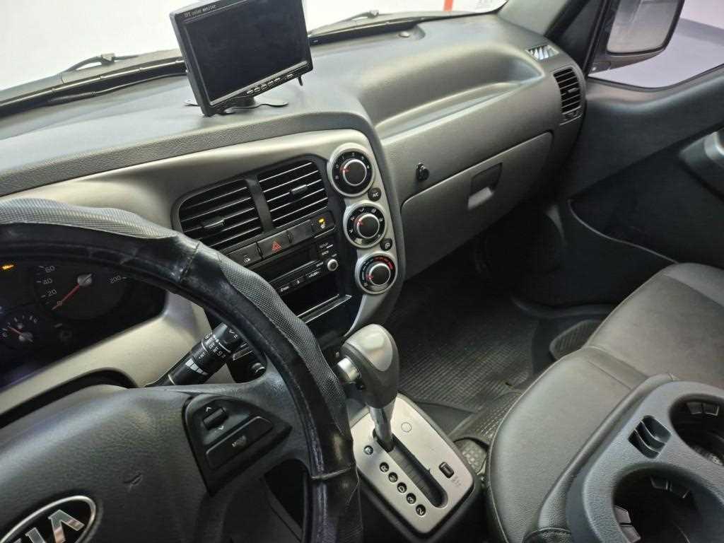 기아 봉고3 1톤 표준탑 8