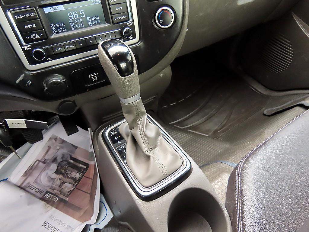 현대 포터2 1톤 카고 LPG 9