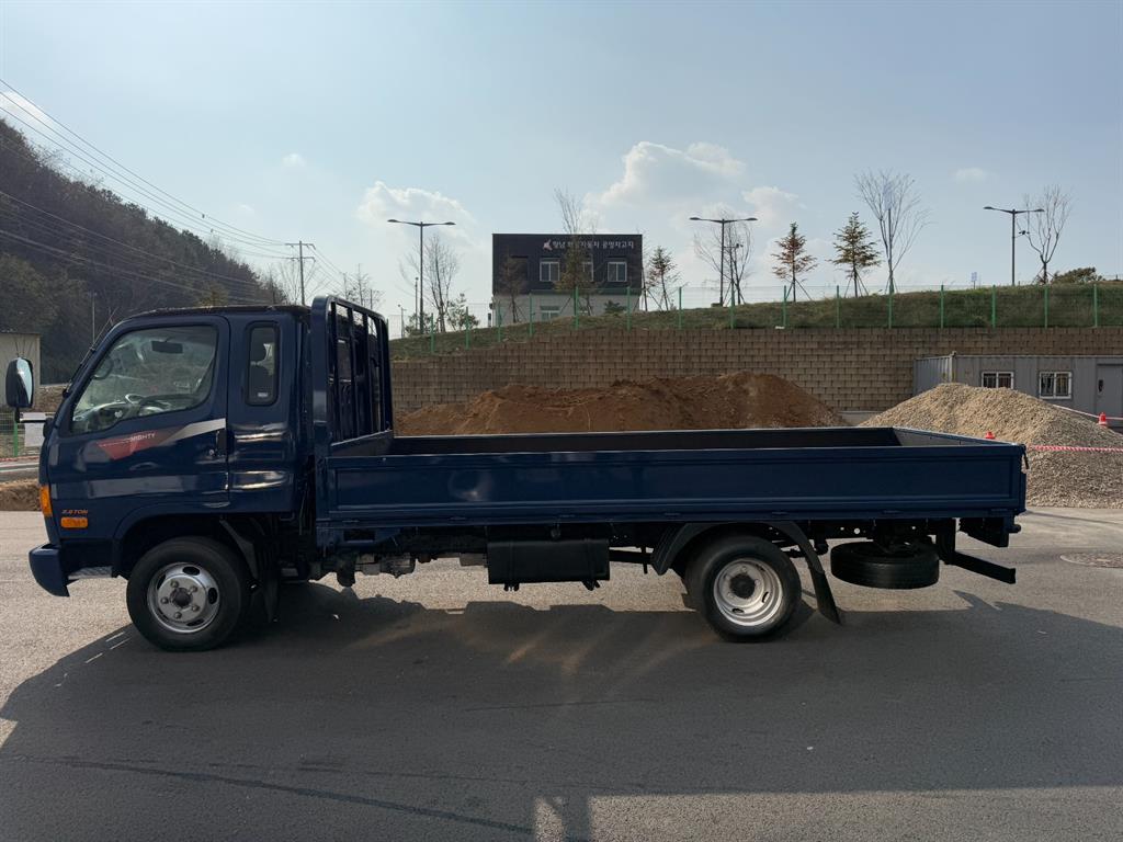 현대 이마이티 2.5톤 카고 8