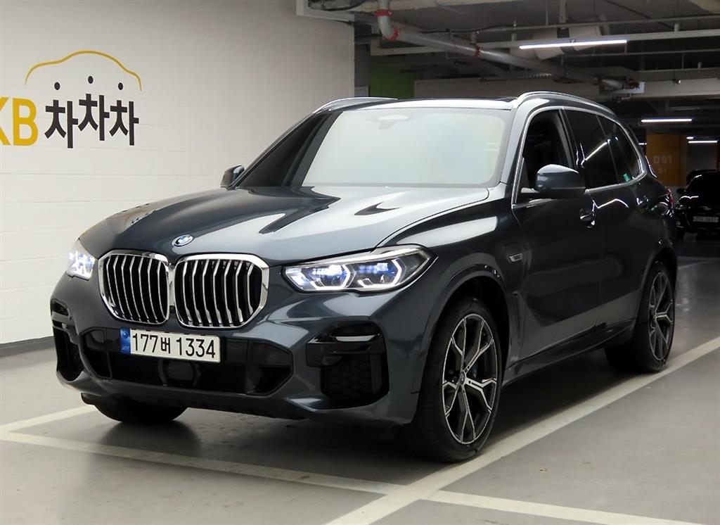 BMW X5 xDrive 45e M Sport 2
