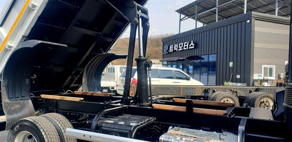 현대 메가트럭 화물덤프 5톤 5