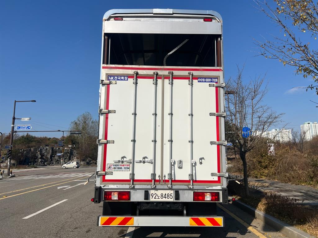 현대 엑시언트 상승윙바디 25톤 오토 12