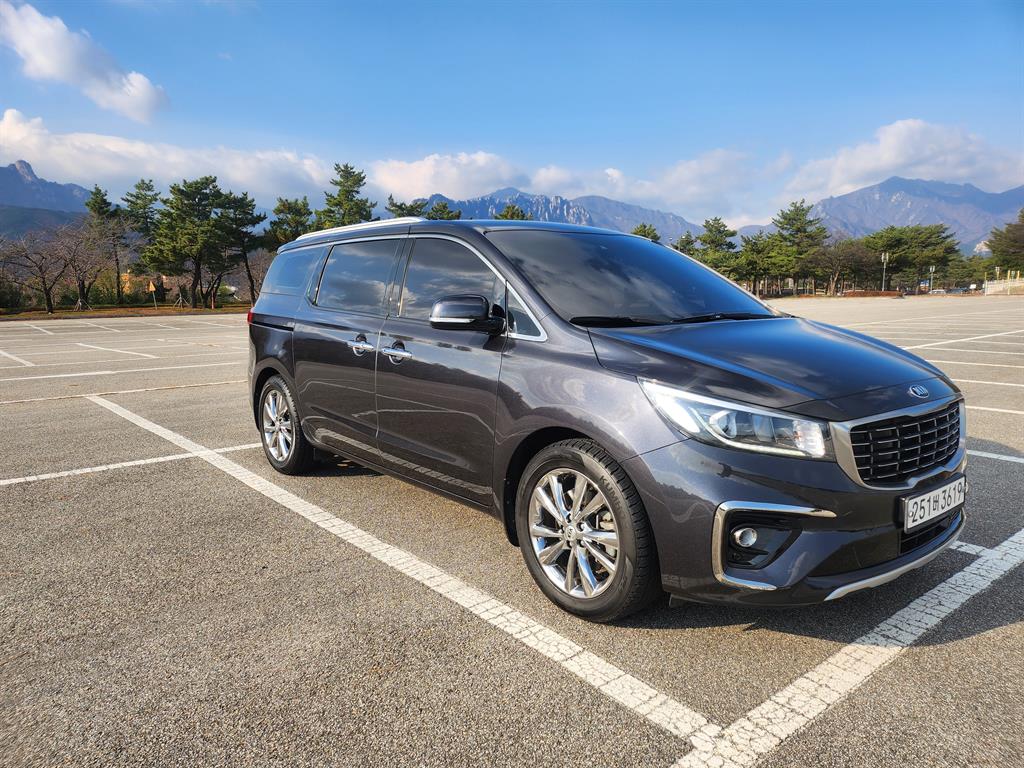 Kia Carnival Diesel Prestige 5
