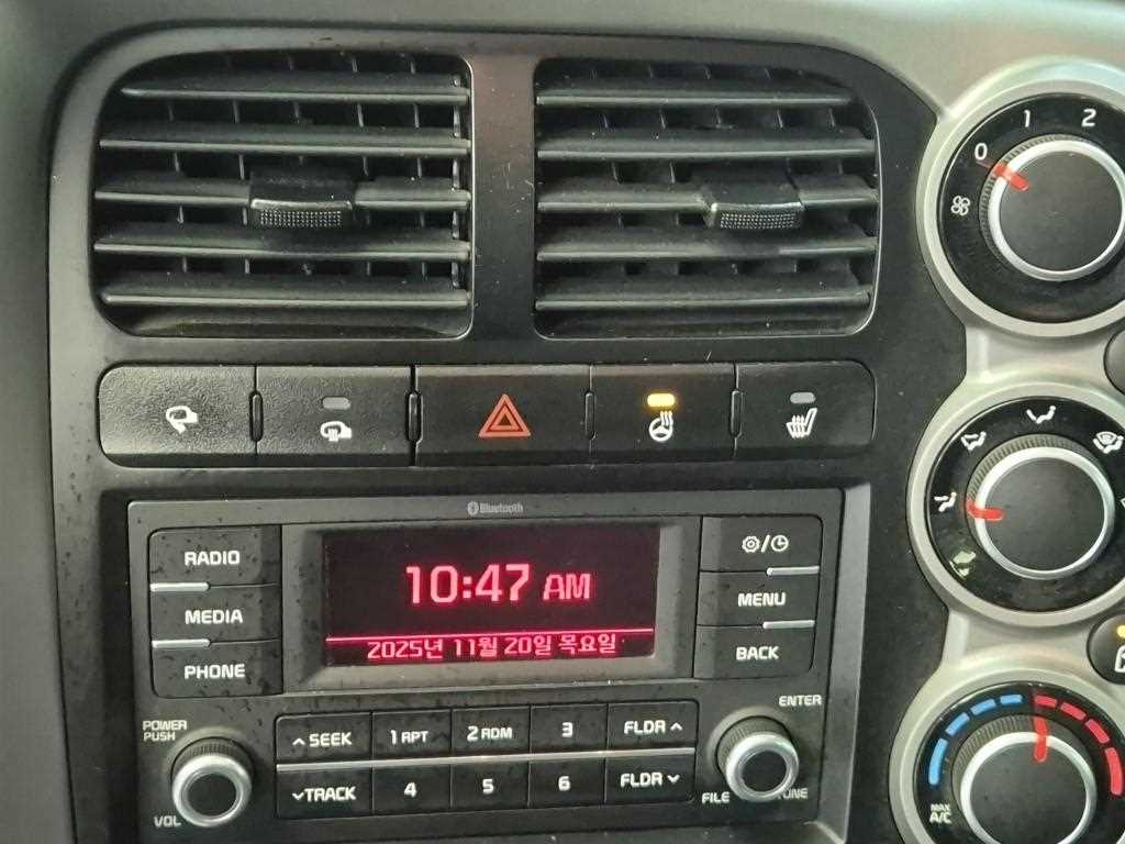 기아 봉고3 1톤 카고 LPG 11