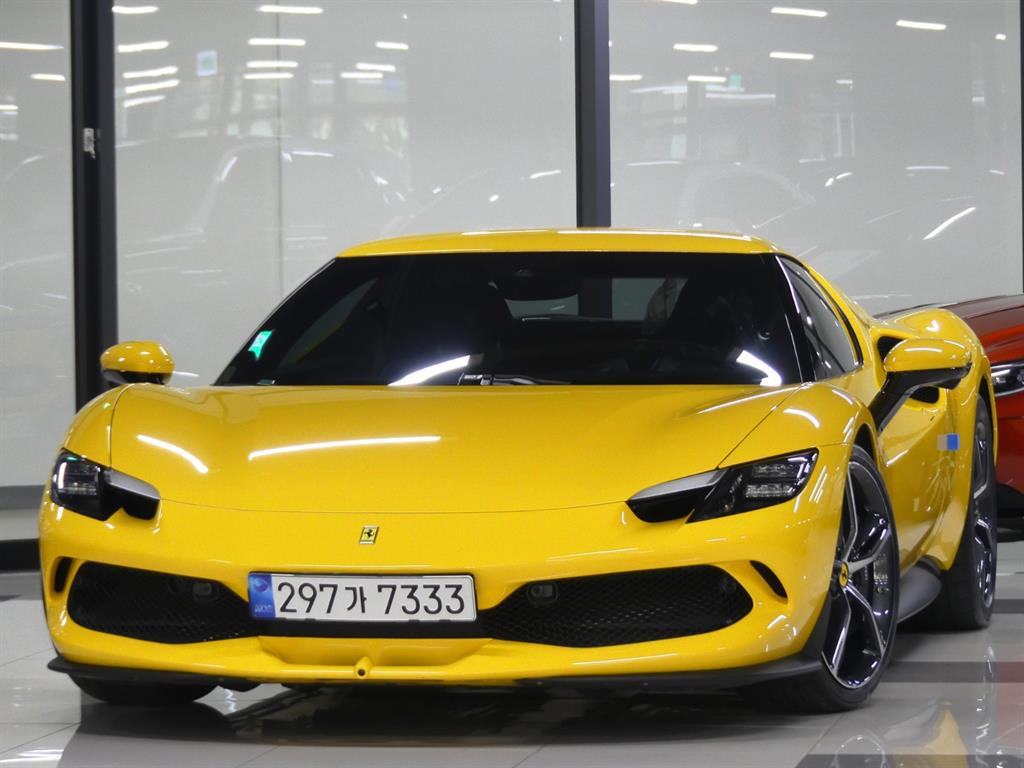 296 GTB 3.0 V6 PHEV 2022년식