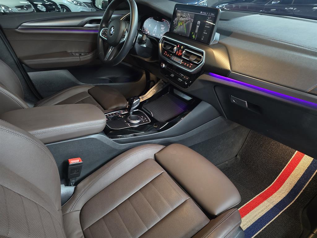 BMW X3 xDrive 20i M Sport Pro 9