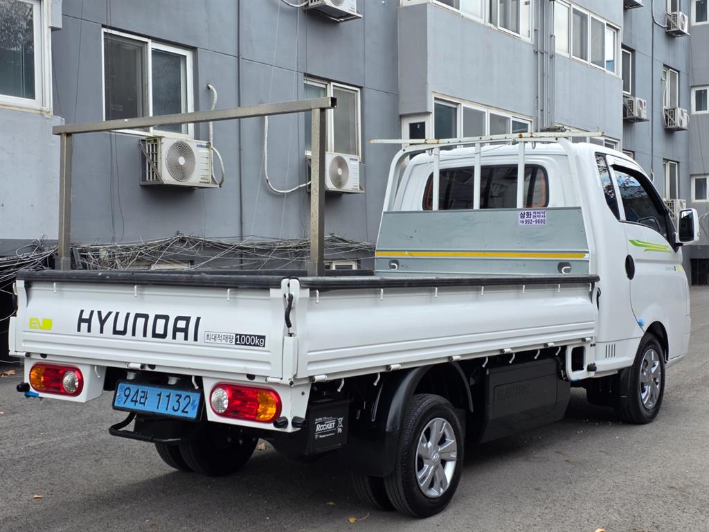 현대 포터2 1톤 카고 전기 3
