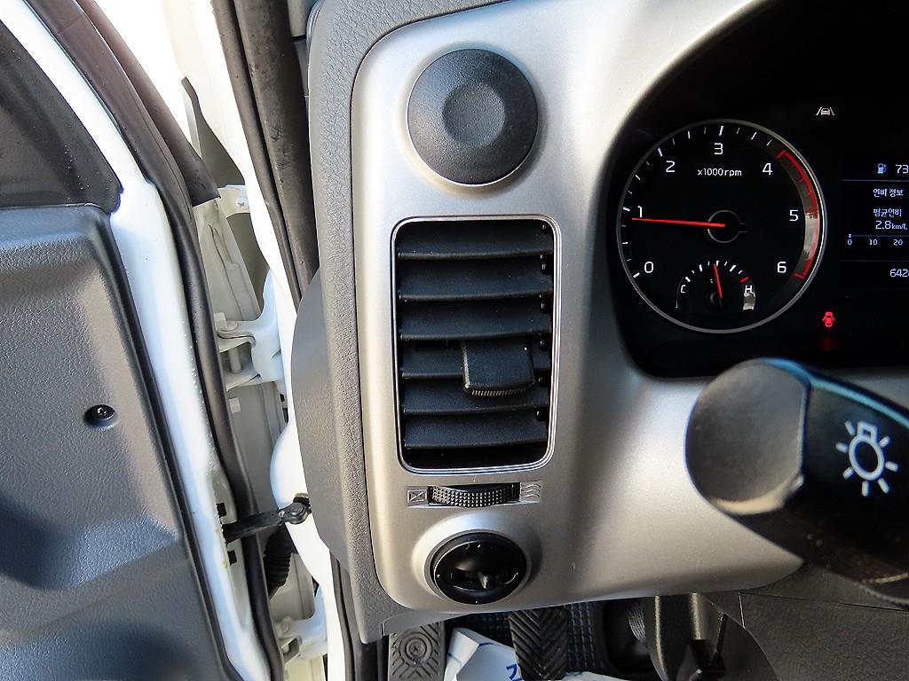 기아 봉고3 1톤 윙바디 LPG 12