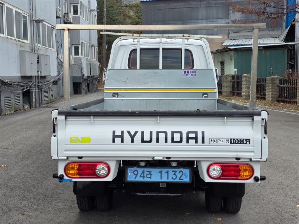 현대 포터2 1톤 카고 전기 2