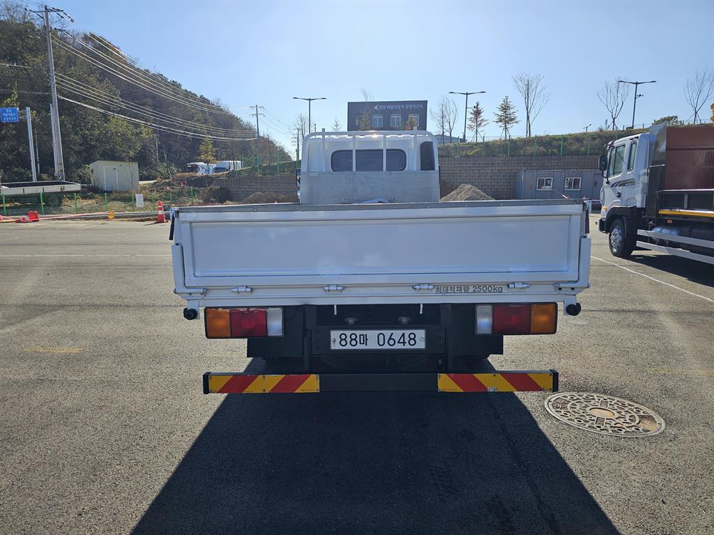 현대 올뉴마이티 2.5톤 카고 3