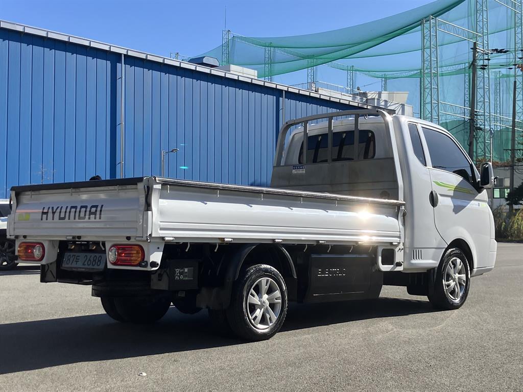 현대 포터2 1톤 카고 전기 4