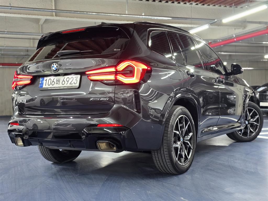 BMW X3 xDrive 20i M Sport Pro 3