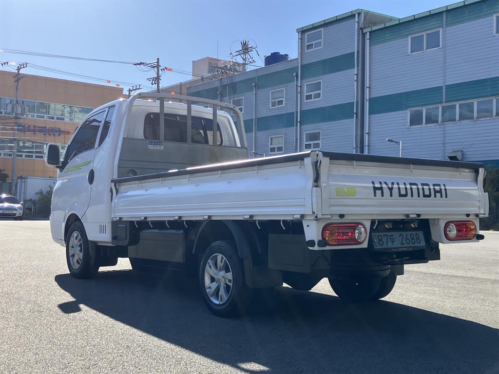 현대 포터2 1톤 카고 전기 3