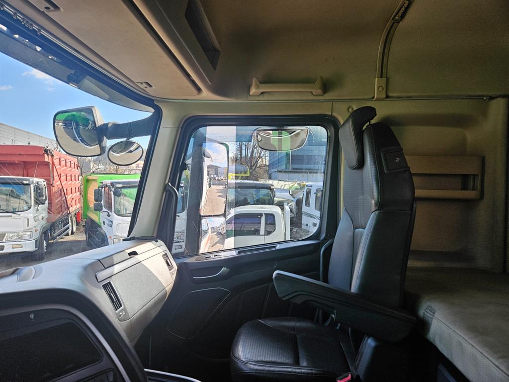 현대 엑시언트 암롤 24톤 수동 10