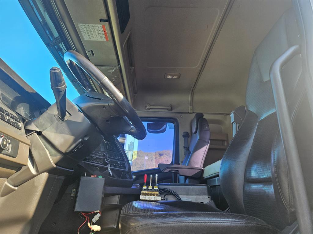 현대 엑시언트 암롤 24톤 오토 9