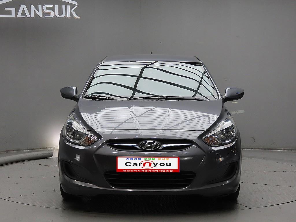 [현대] 엑센트신형 1.6VGT 스타일 (5인승)