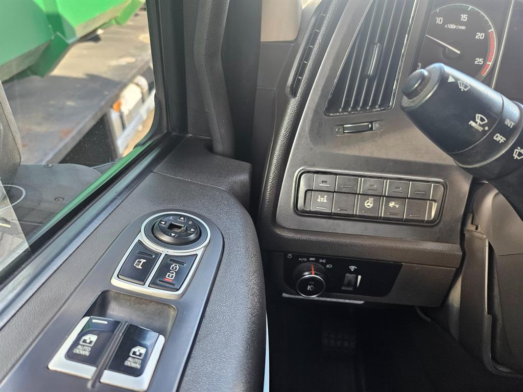 현대 엑시언트 암롤 24톤 수동 7