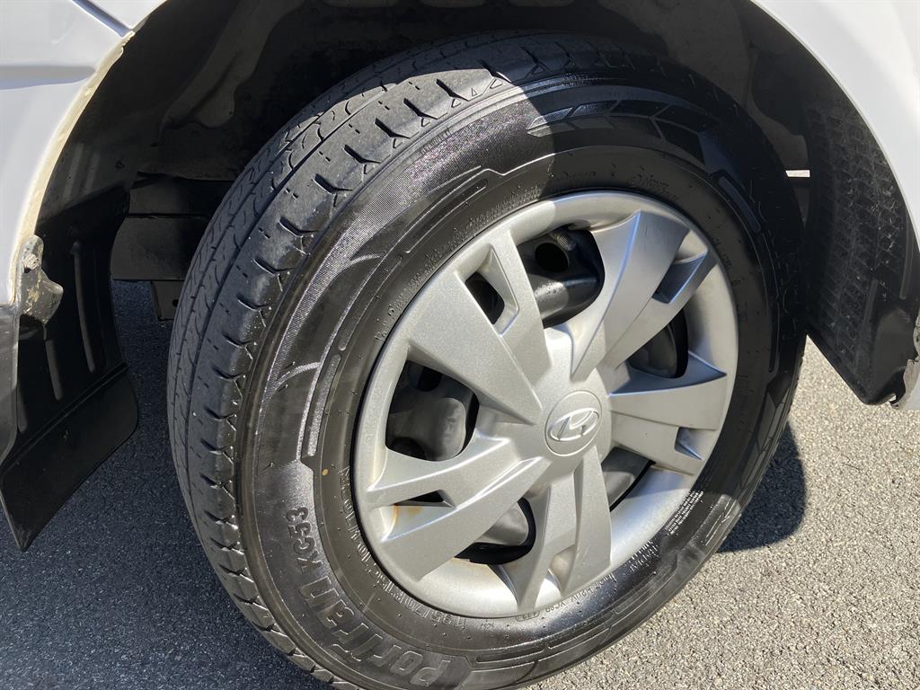 현대 포터2 1톤 카고 전기 11