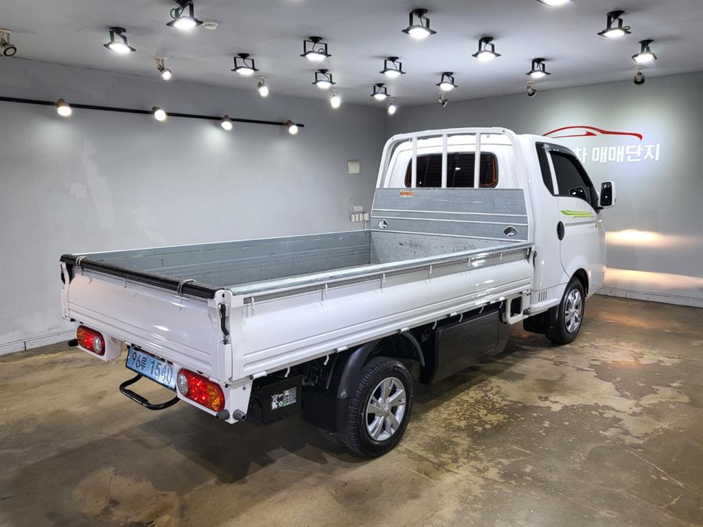 현대 포터2 1톤 카고 전기 3
