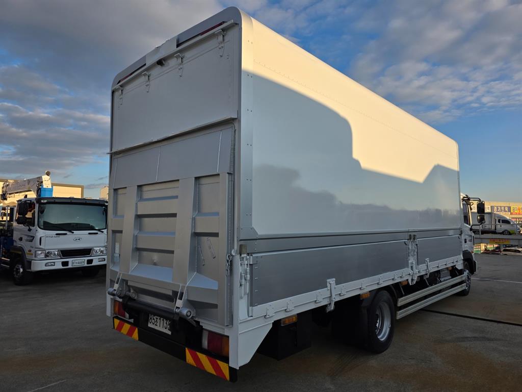 현대 메가트럭 윙바디 5톤 수동 5