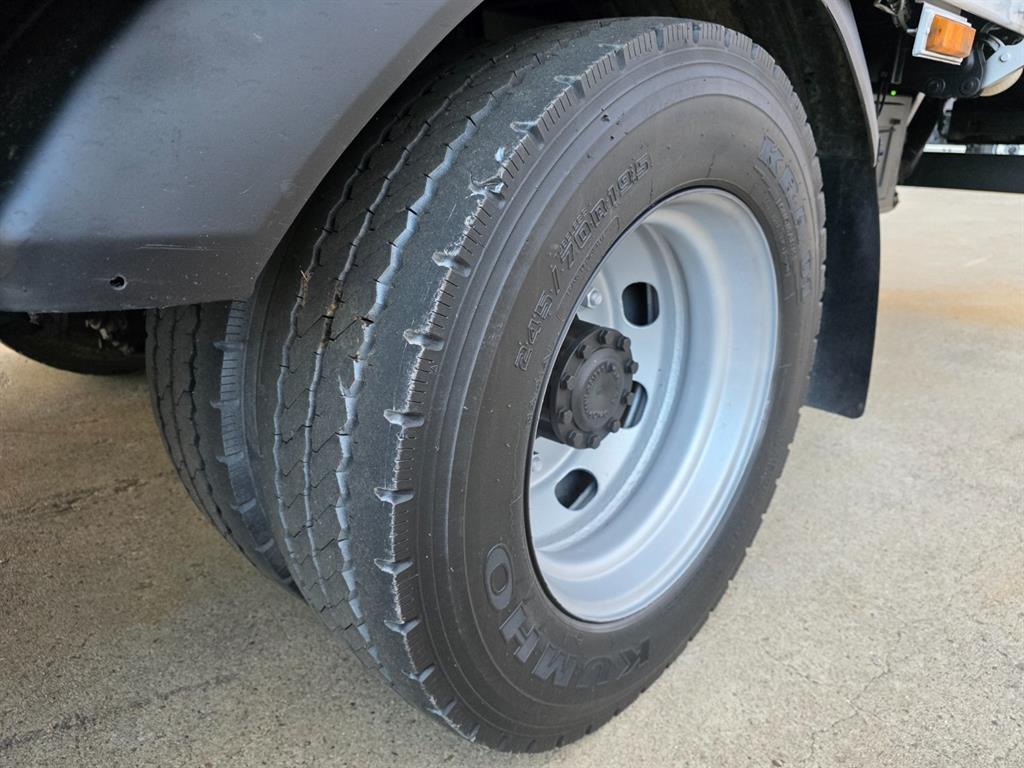 현대 메가트럭 윙바디 5톤 수동 19