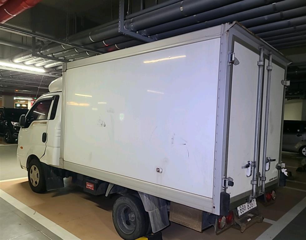 기아 봉고3 1톤 냉동탑 1