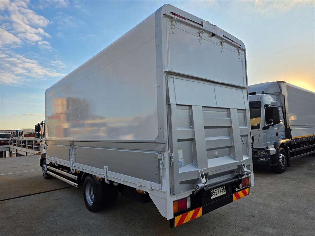 현대 메가트럭 윙바디 5톤 수동 7