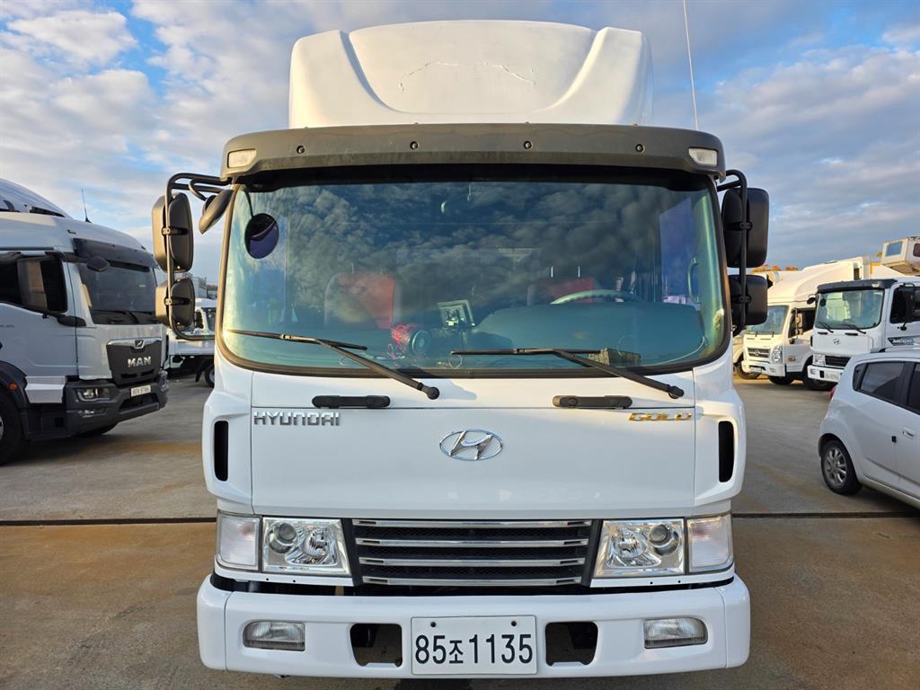 현대 메가트럭 윙바디 5톤 수동 1