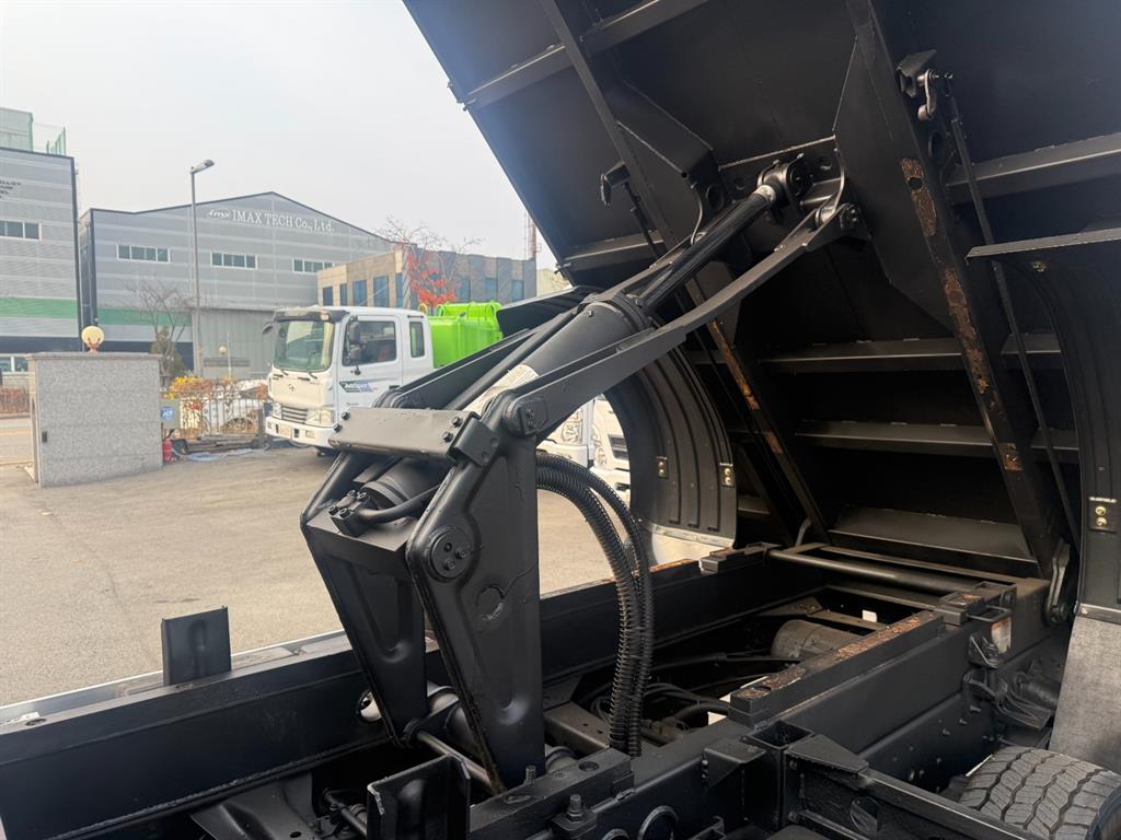 현대 메가트럭 화물덤프 4.5톤 10