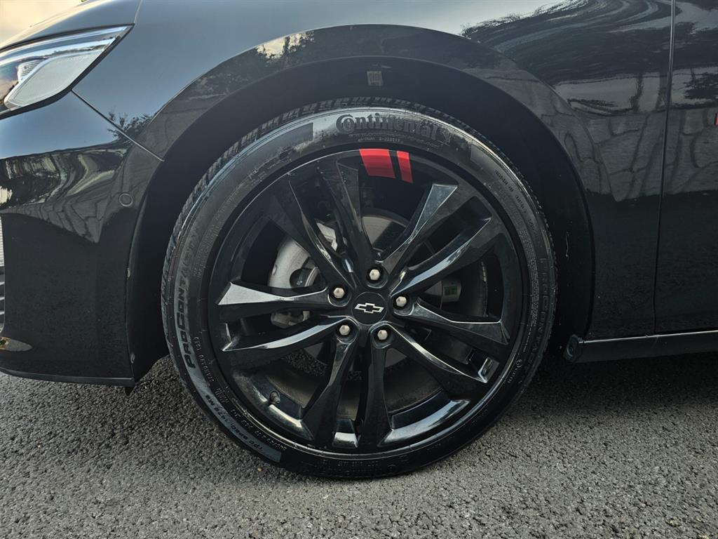 Chevrolet Malibu Gasoline 2.0 Turbo Redline 9