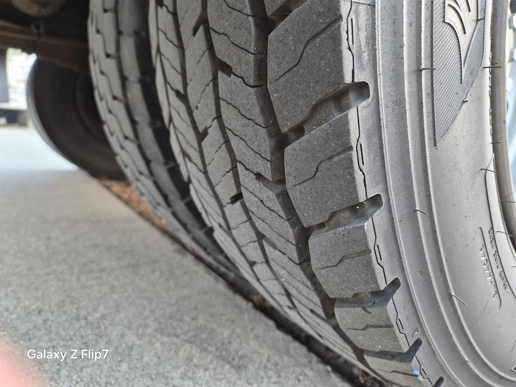 현대 메가트럭 250 단바리 윙바디 4.5톤 수동 19