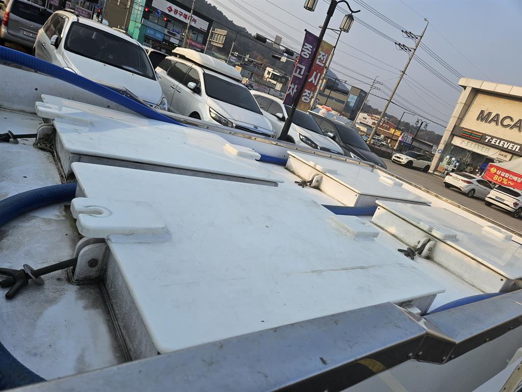 기아 활어차 봉고3 1톤 9