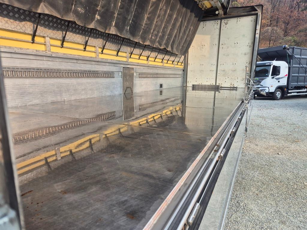 현대 메가트럭 윙바디 5톤 수동 7