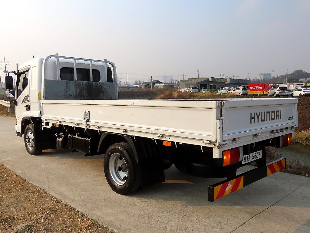 현대 올뉴마이티 2.5톤 카고 장축 2