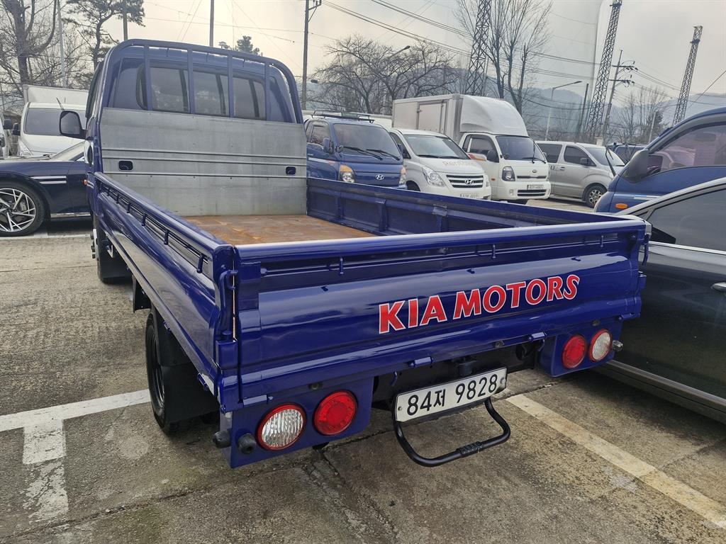 기아 봉고3 1.2톤 카고 2